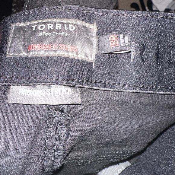 New without tag Torrid size 18r Bombshell skinny jeans. - Picture 4 of 4
